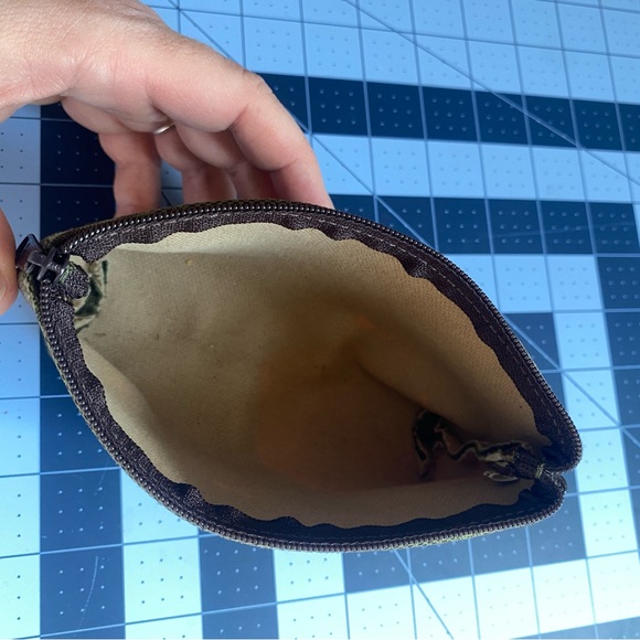 Dooney & Bourke Canvas Green Logo Coin Purse Pouch Small - Picture 6 of 7